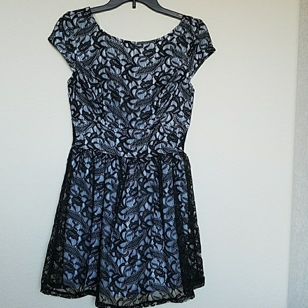 Dress Size 5 Three Pink Hearts